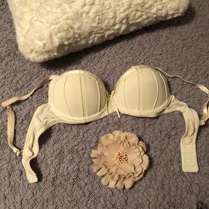 Candie’s Bra, 34A